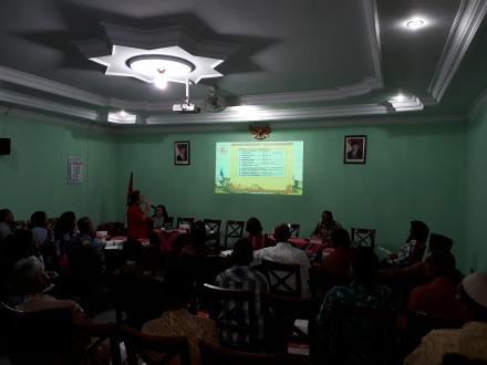 Presentasi penyewa Tanah Kas Desa oleh PT Produk Rekreasi Kids Fun