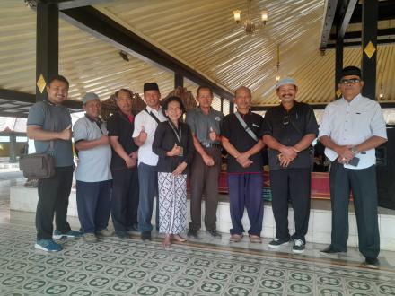 Kunjungan Wisata Ke Kedaton Keraton Yogyakarta